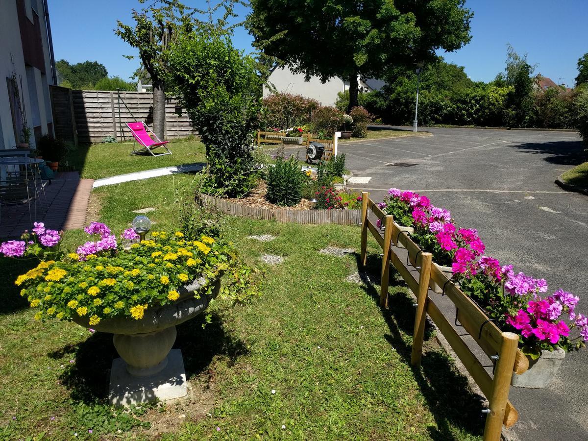 Hôtel Chantepie Joué-lés-Tours Buitenkant foto